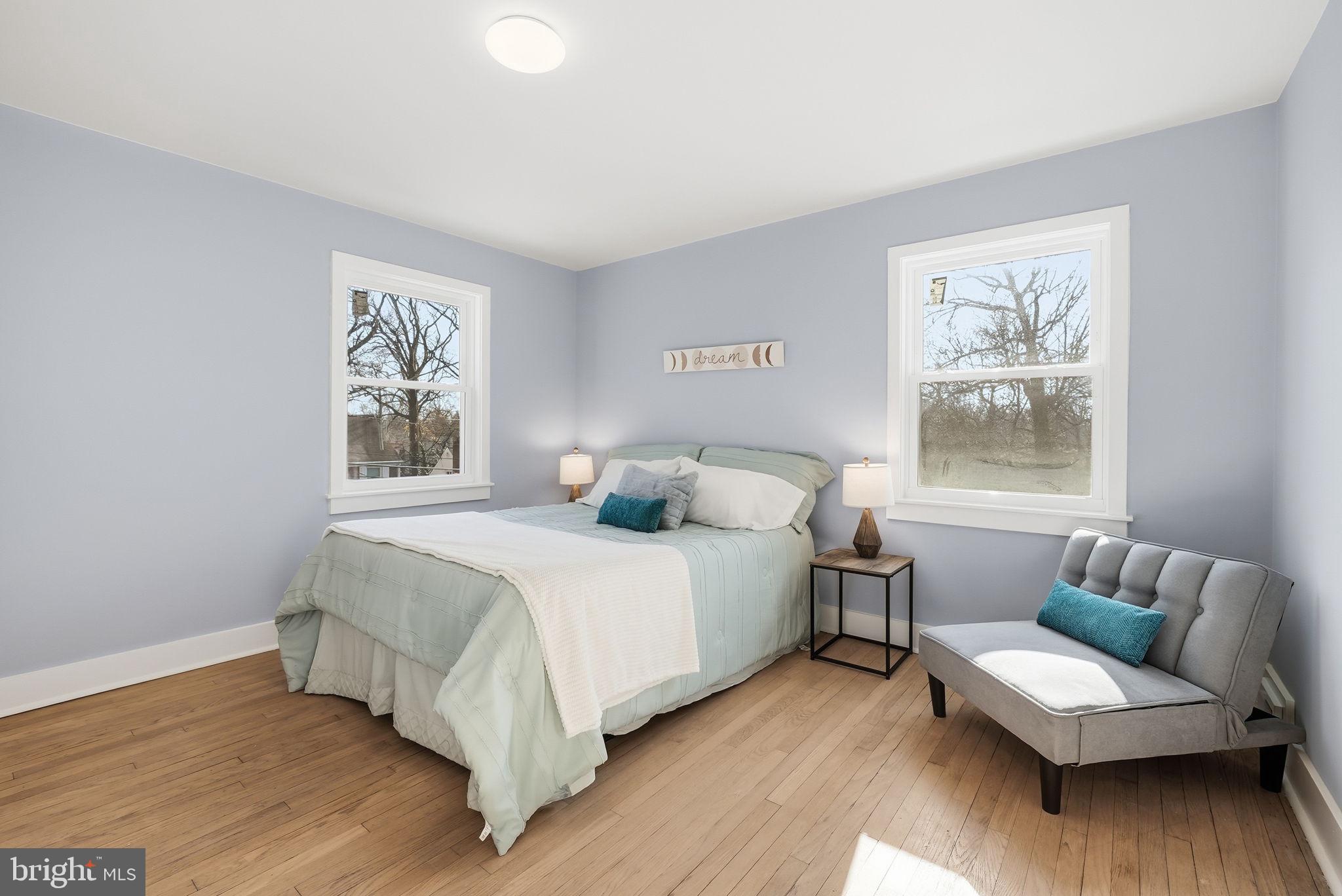 8712 GEREN ROAD