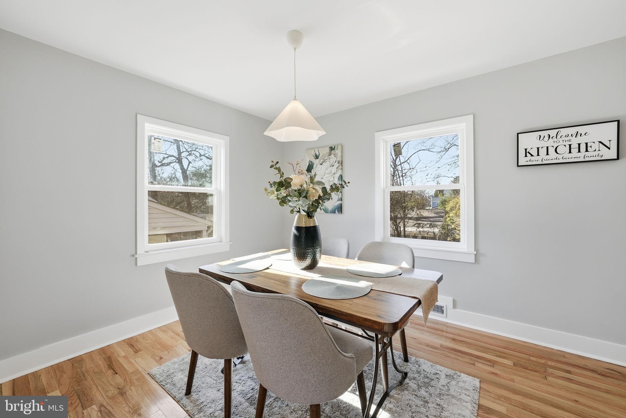 8712 GEREN ROAD