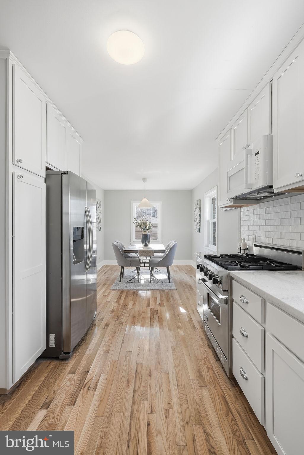 8712 GEREN ROAD