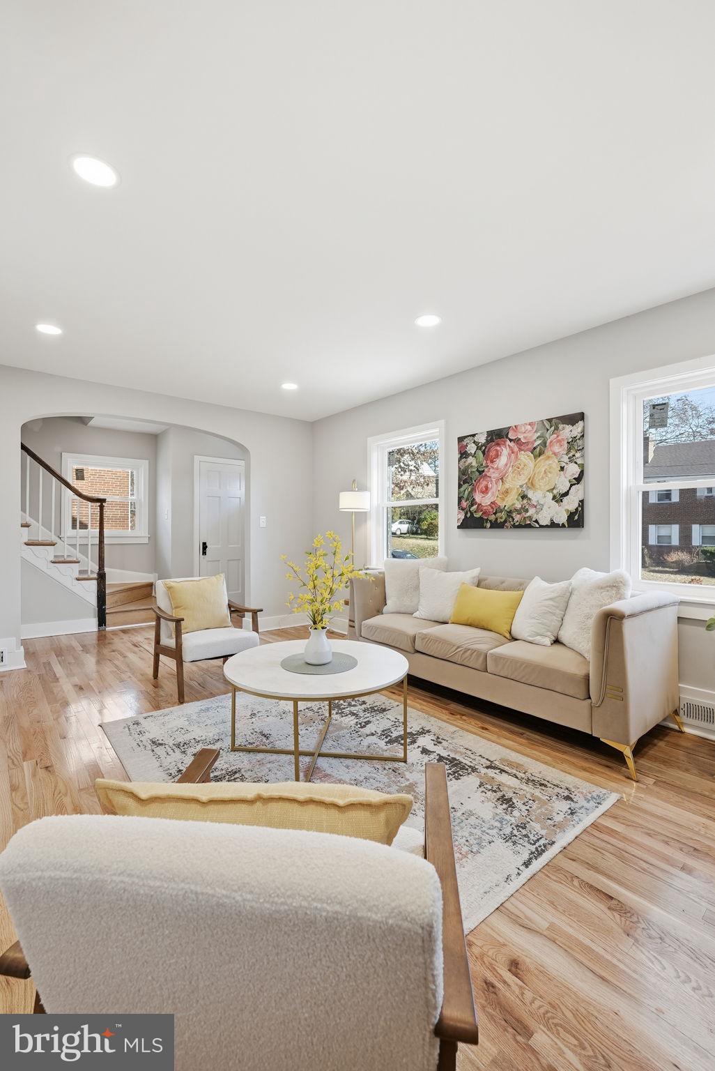 8712 GEREN ROAD