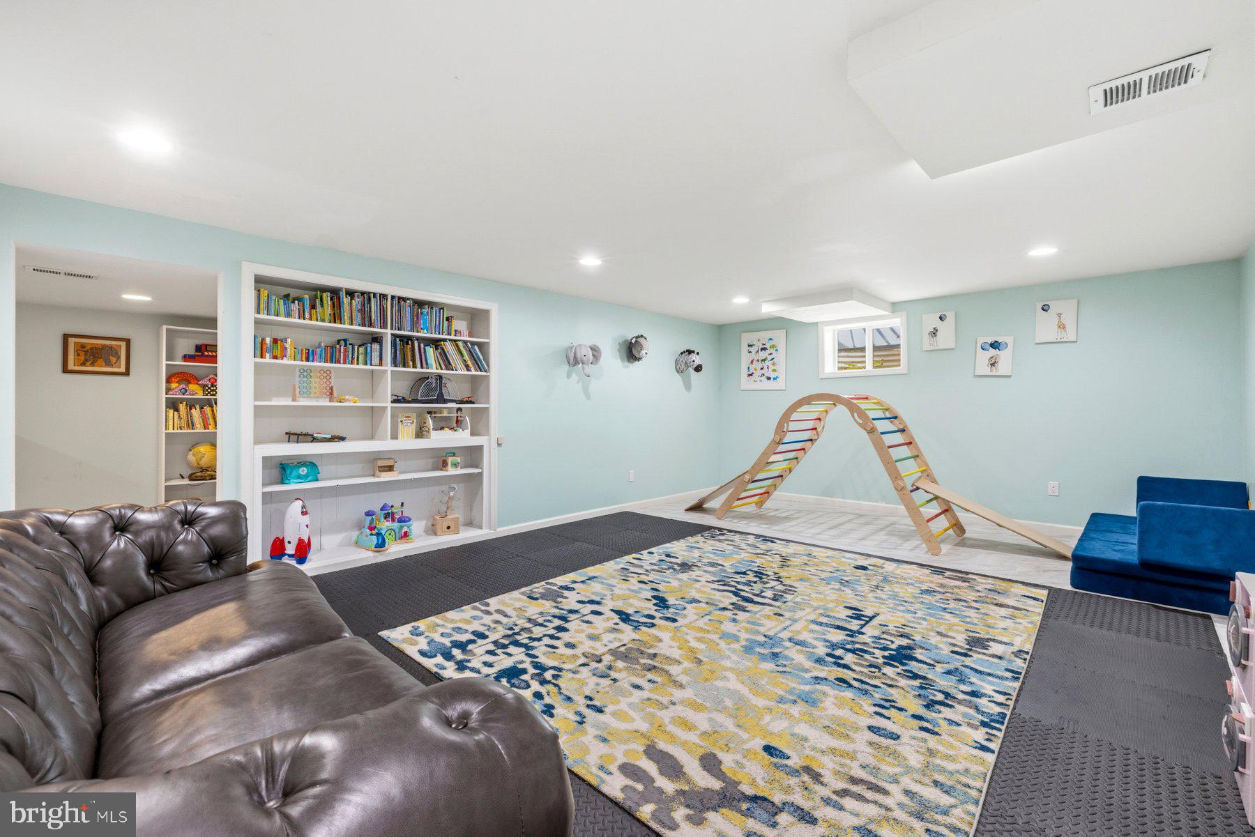 3604 HUSTED DRIVE