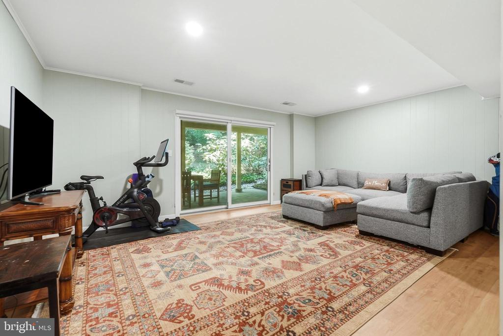 12920 FALMOUTH DRIVE