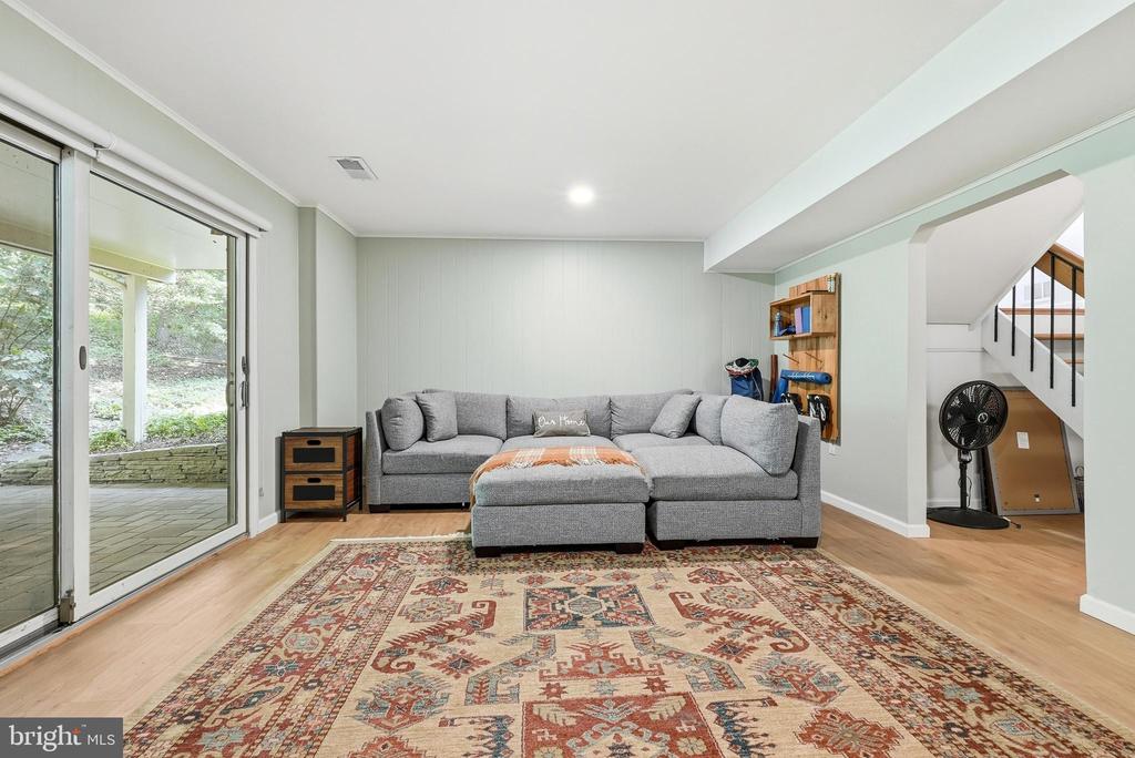12920 FALMOUTH DRIVE