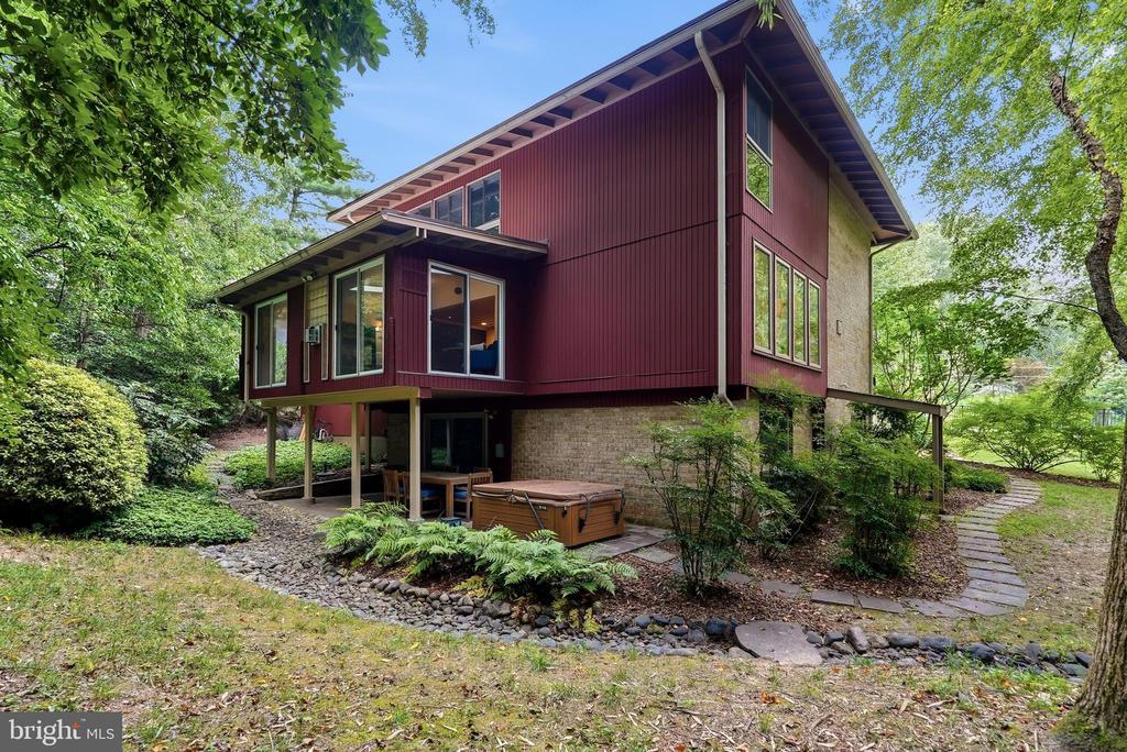 12920 FALMOUTH DRIVE