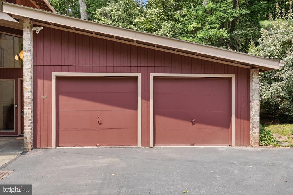 12920 FALMOUTH DRIVE