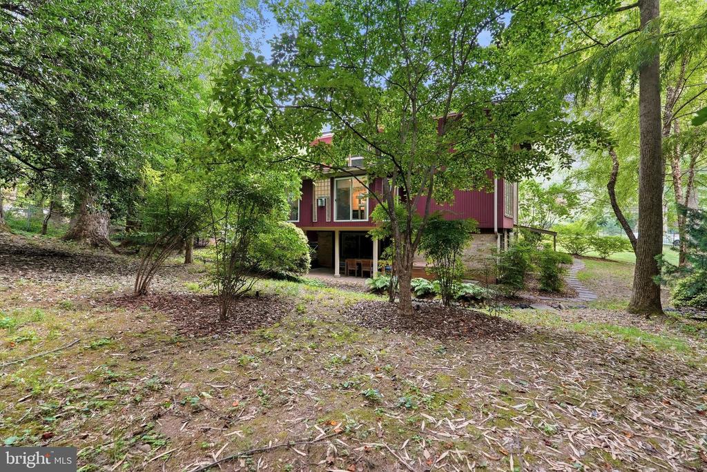 12920 FALMOUTH DRIVE