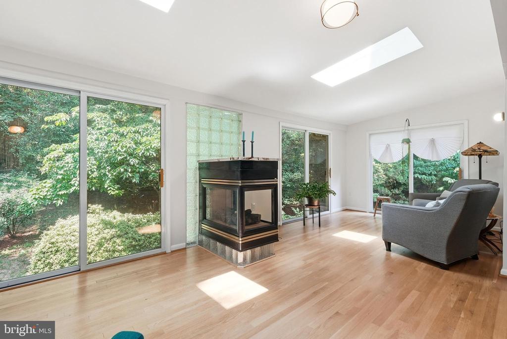 12920 FALMOUTH DRIVE