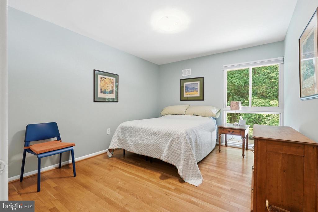 12920 FALMOUTH DRIVE