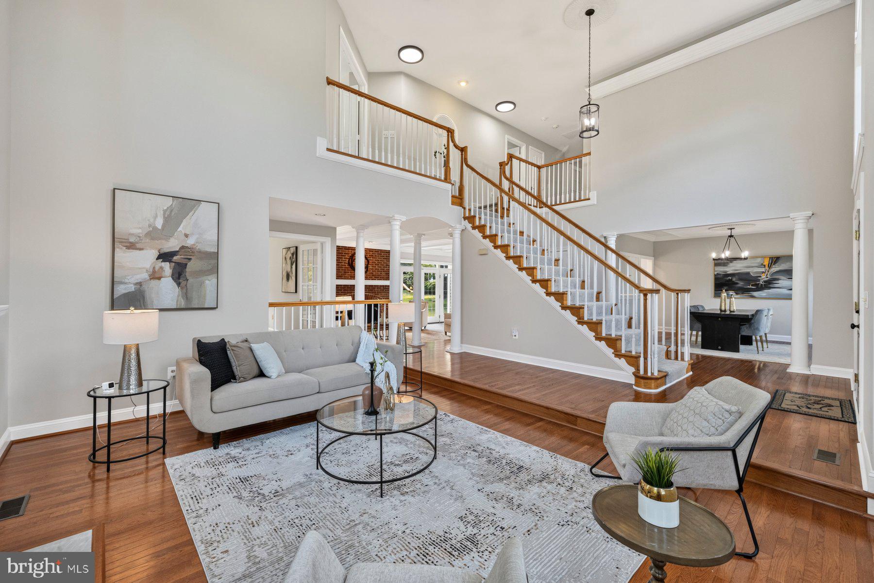17536 APPLEWOOD LANE