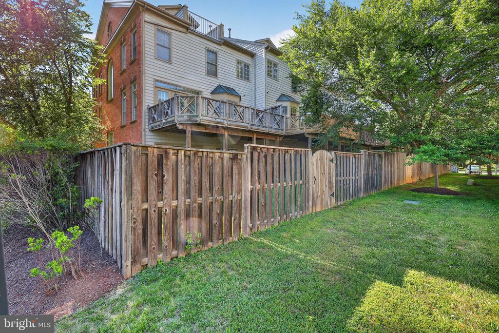 13315 SUNNY BROOKE PLACE