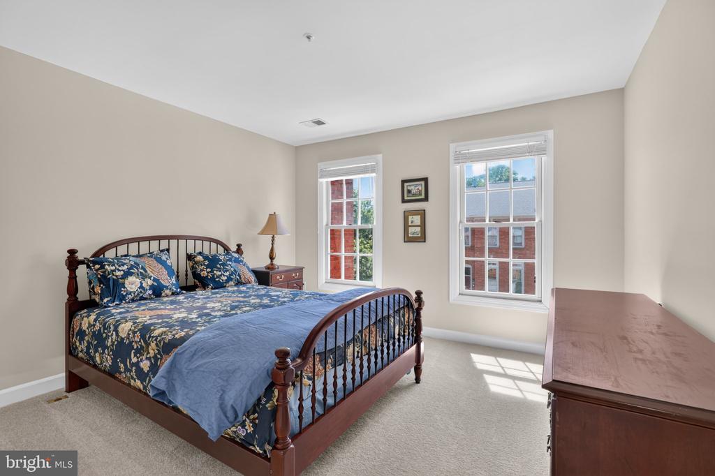 13315 SUNNY BROOKE PLACE