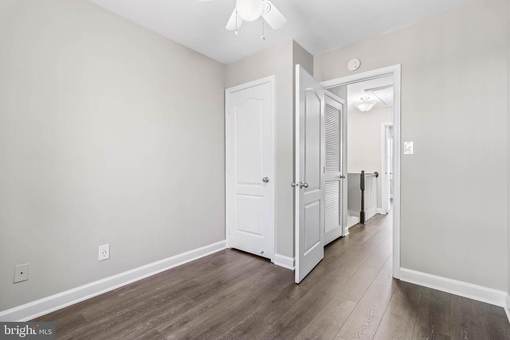 3842 CHESTERWOOD DRIVE Unit: 3842
