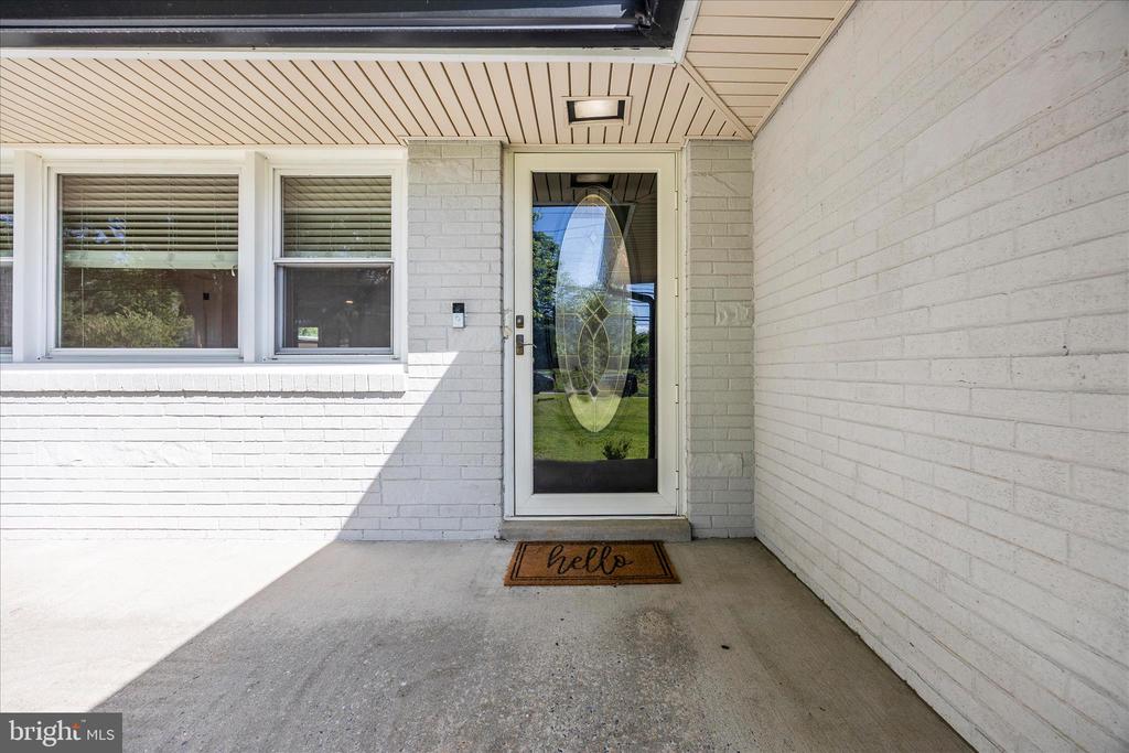 16215 REDLAND ROAD