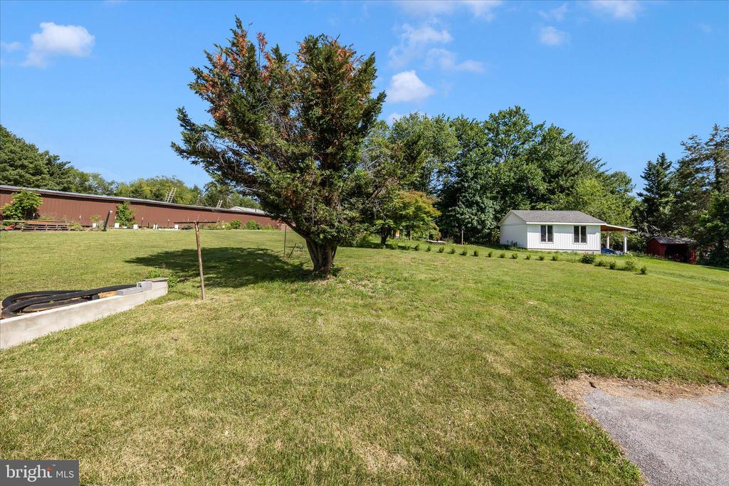 16215 REDLAND ROAD