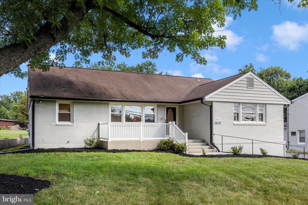 16215 REDLAND ROAD