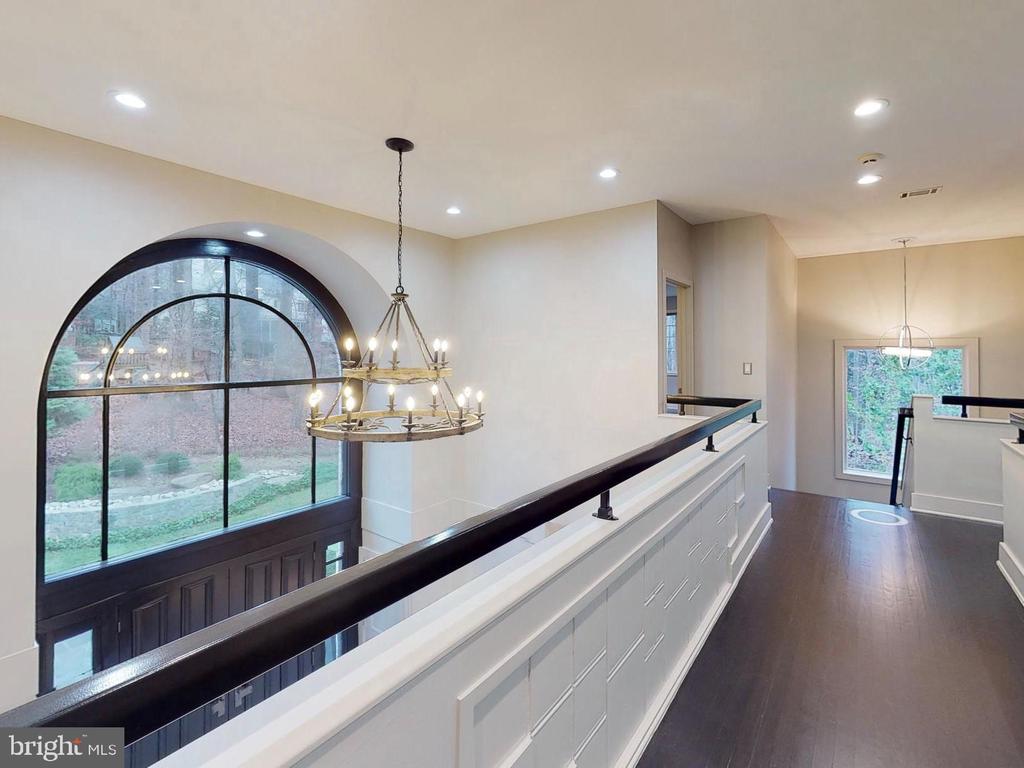9629 EAGLE RIDGE DRIVE