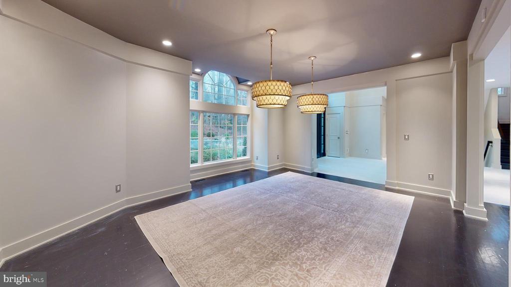 9629 EAGLE RIDGE DRIVE