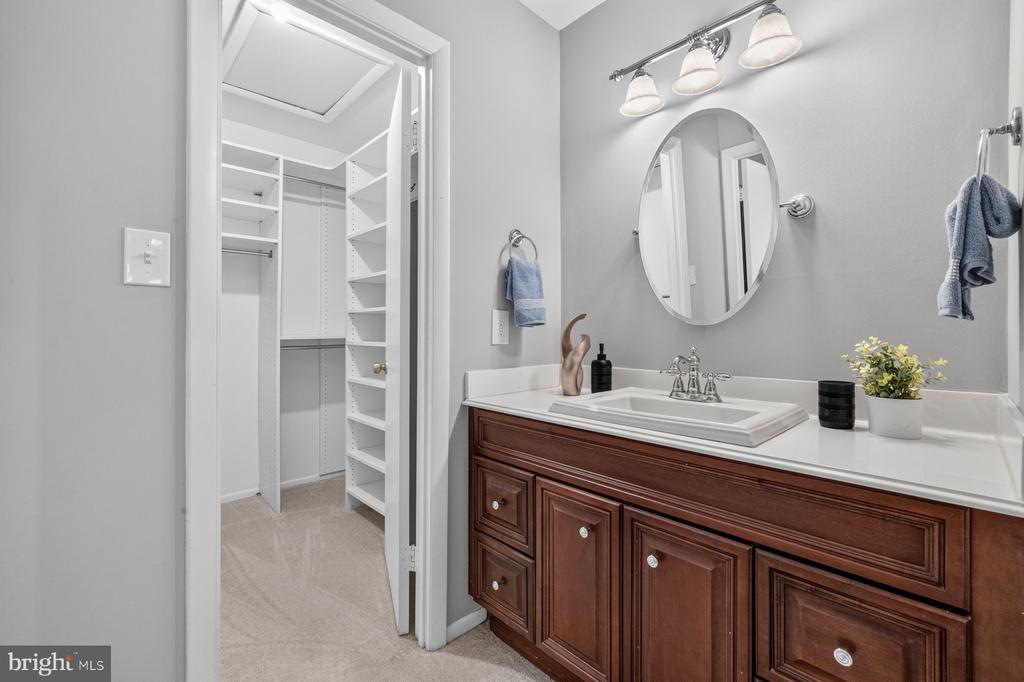 13143 MUSICMASTER DRIVE Unit: 127