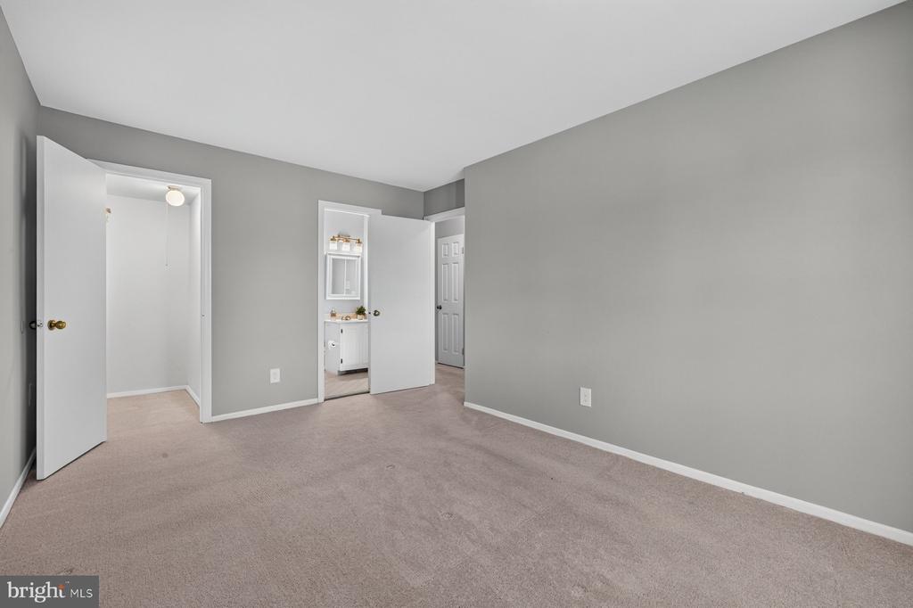13143 MUSICMASTER DRIVE Unit: 127