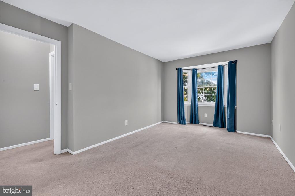 13143 MUSICMASTER DRIVE Unit: 127