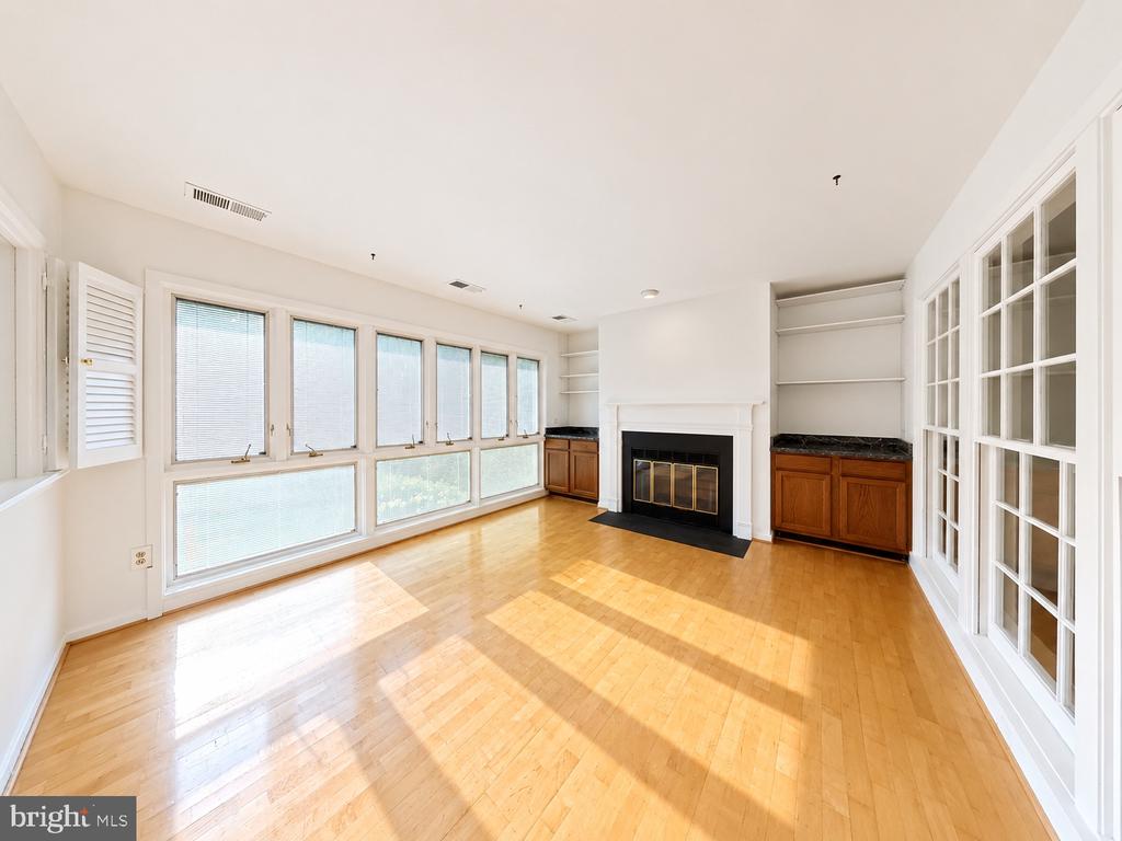 10701 KINGS RIDING WAY Unit: 302-14