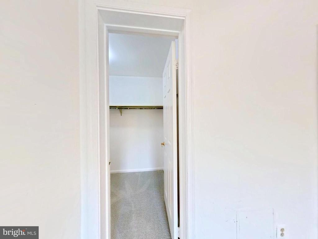 10701 KINGS RIDING WAY Unit: 302-14