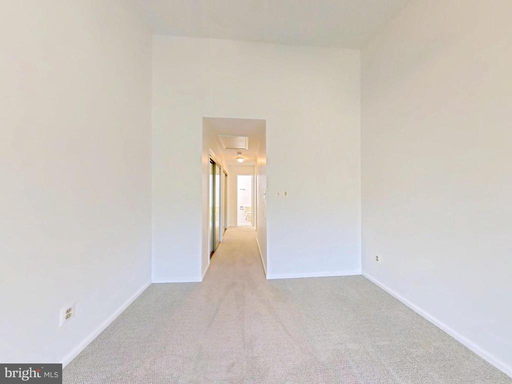 10701 KINGS RIDING WAY Unit: 302-14