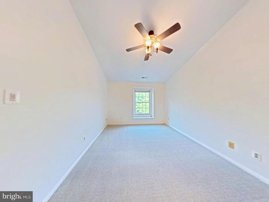 10701 KINGS RIDING WAY Unit: 302-14