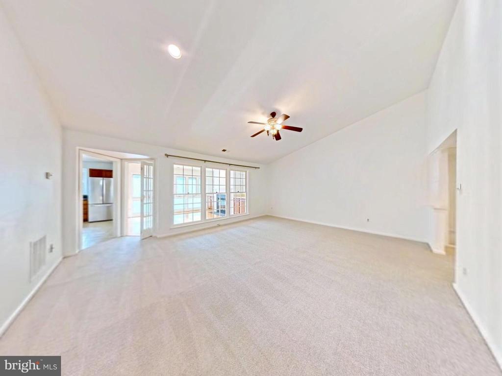 10701 KINGS RIDING WAY Unit: 302-14
