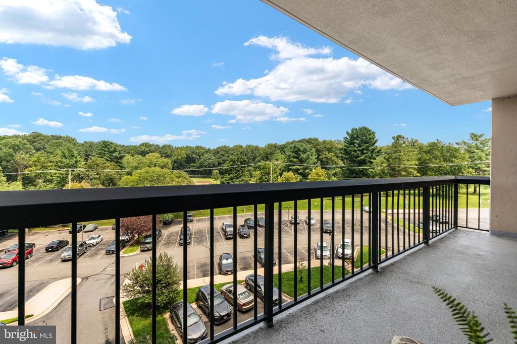 7401 WESTLAKE TERRACE Unit: 506