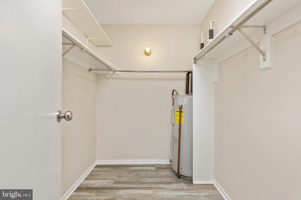 7401 WESTLAKE TERRACE Unit: 506