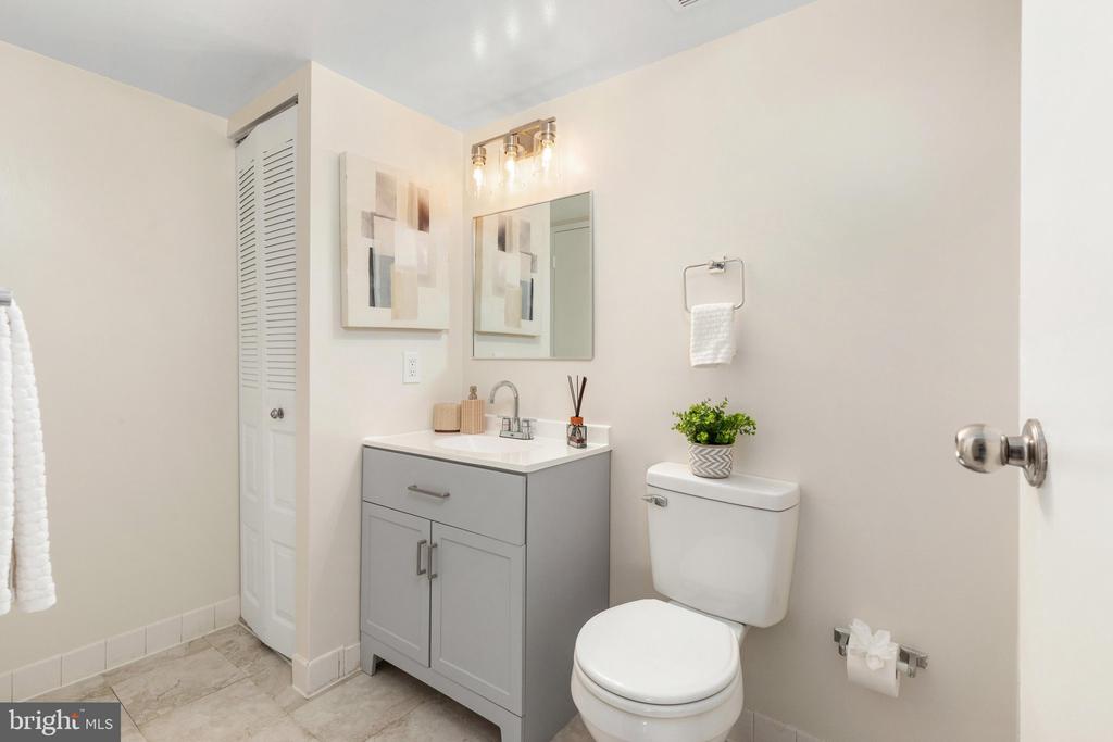 7401 WESTLAKE TERRACE Unit: 506