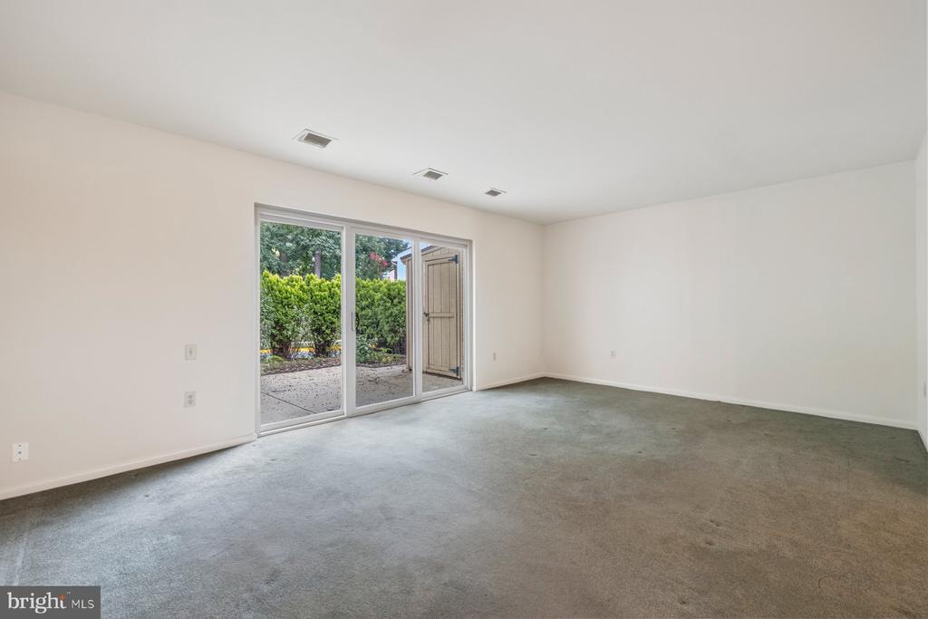 3498 GLENEAGLES DRIVE Unit: 79-F