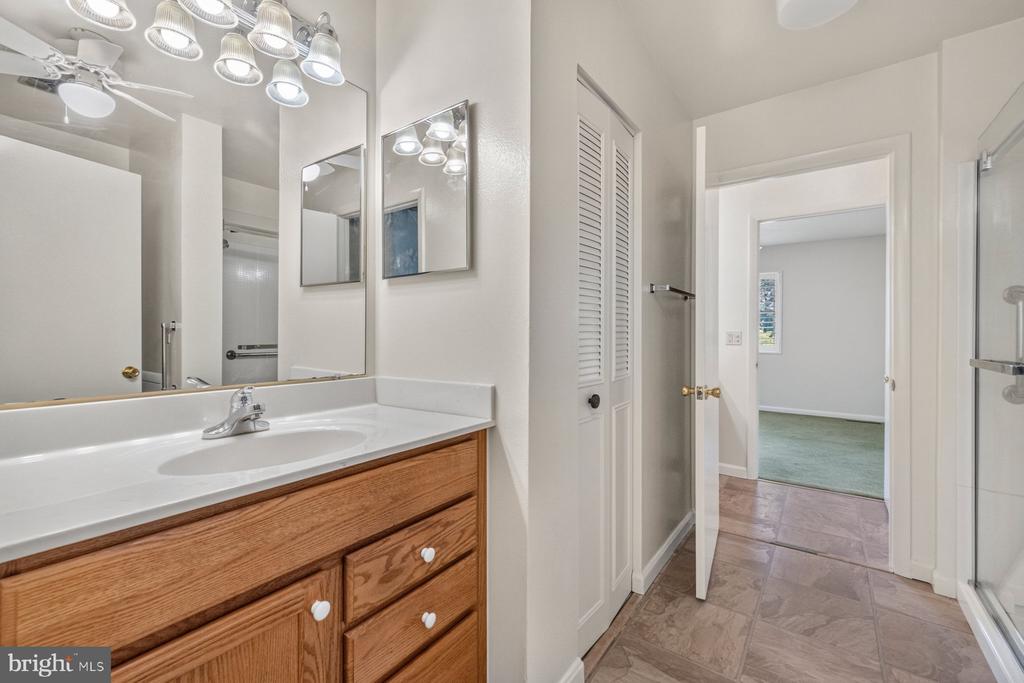 3498 GLENEAGLES DRIVE Unit: 79-F