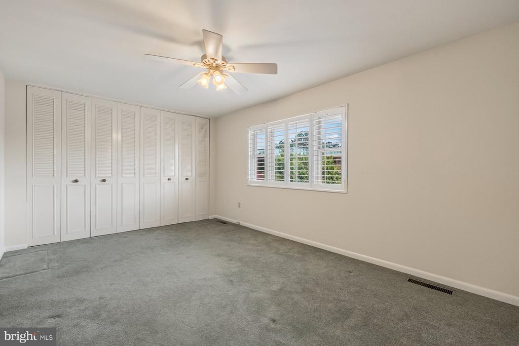 3498 GLENEAGLES DRIVE Unit: 79-F