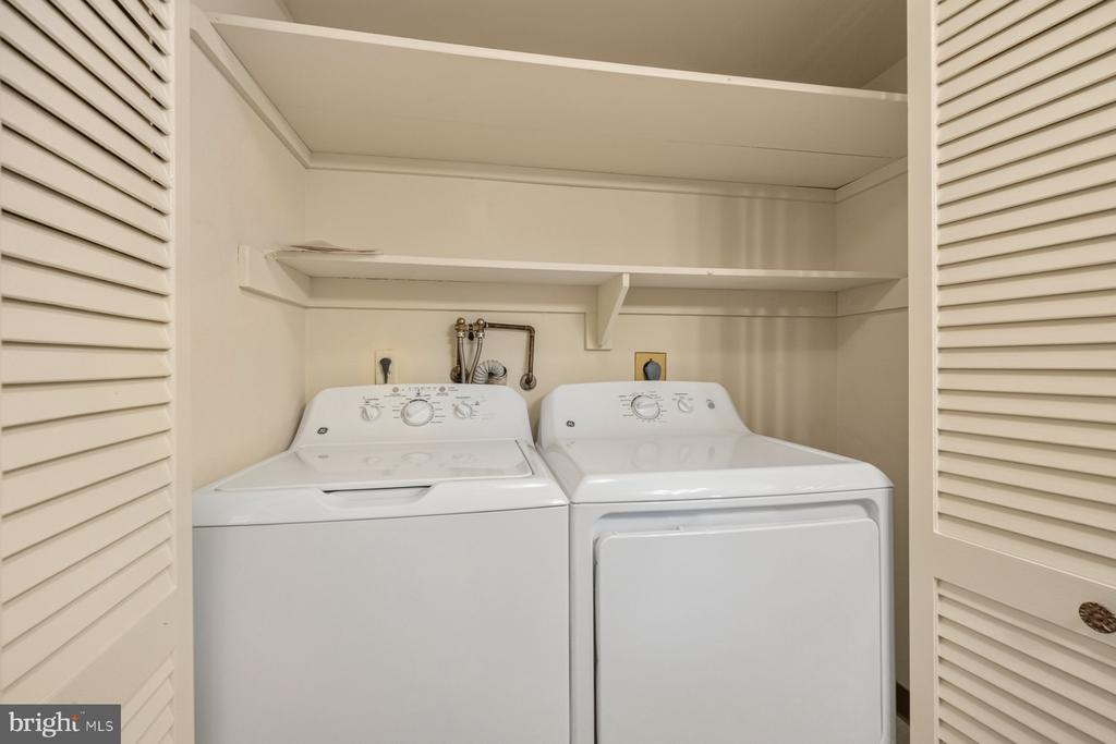 3498 GLENEAGLES DRIVE Unit: 79-F