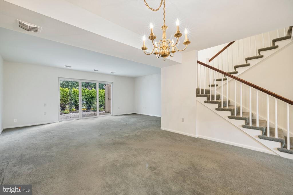 3498 GLENEAGLES DRIVE Unit: 79-F