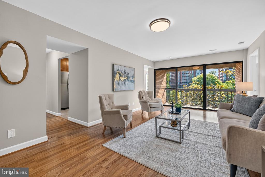 11415 COMMONWEALTH DRIVE Unit: 204