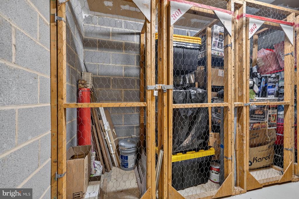 11415 COMMONWEALTH DRIVE Unit: 204