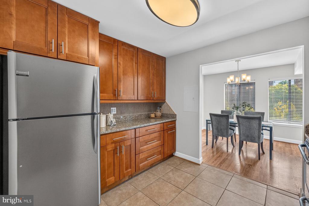 11415 COMMONWEALTH DRIVE Unit: 204