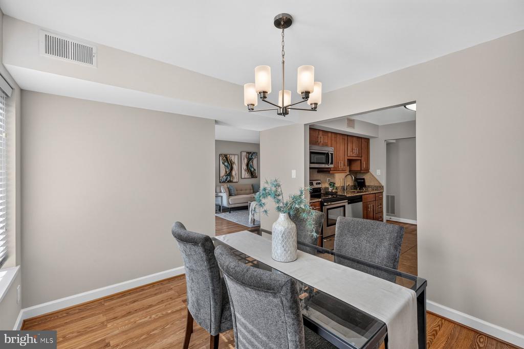 11415 COMMONWEALTH DRIVE Unit: 204