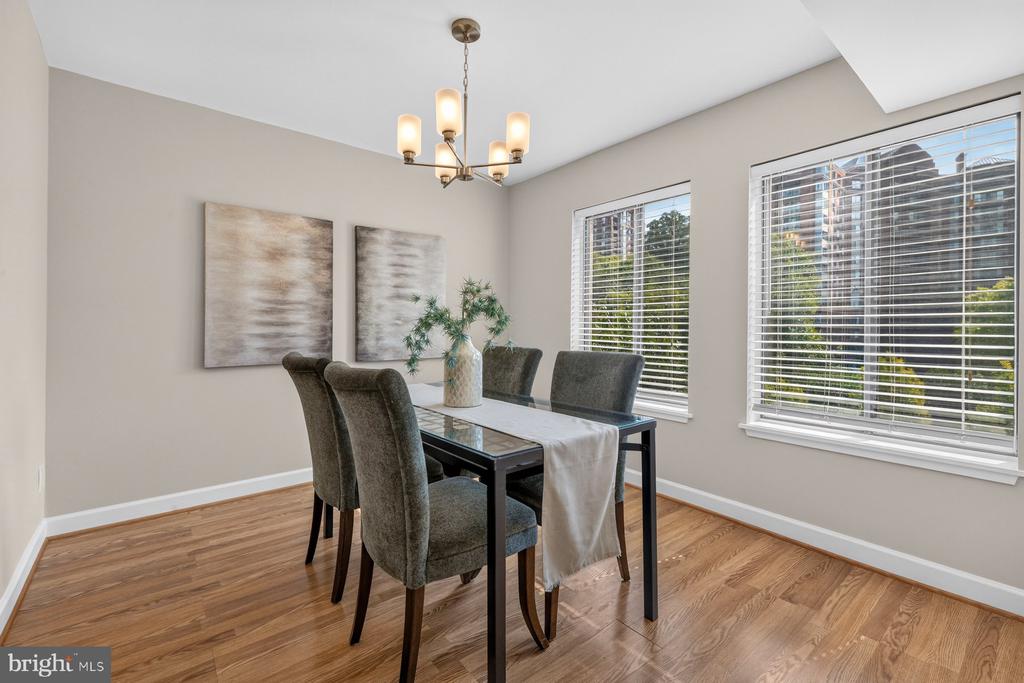 11415 COMMONWEALTH DRIVE Unit: 204