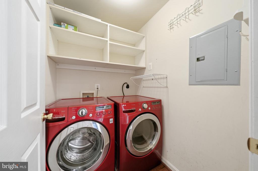 13300 KILMARNOCK WAY Unit: 7-F