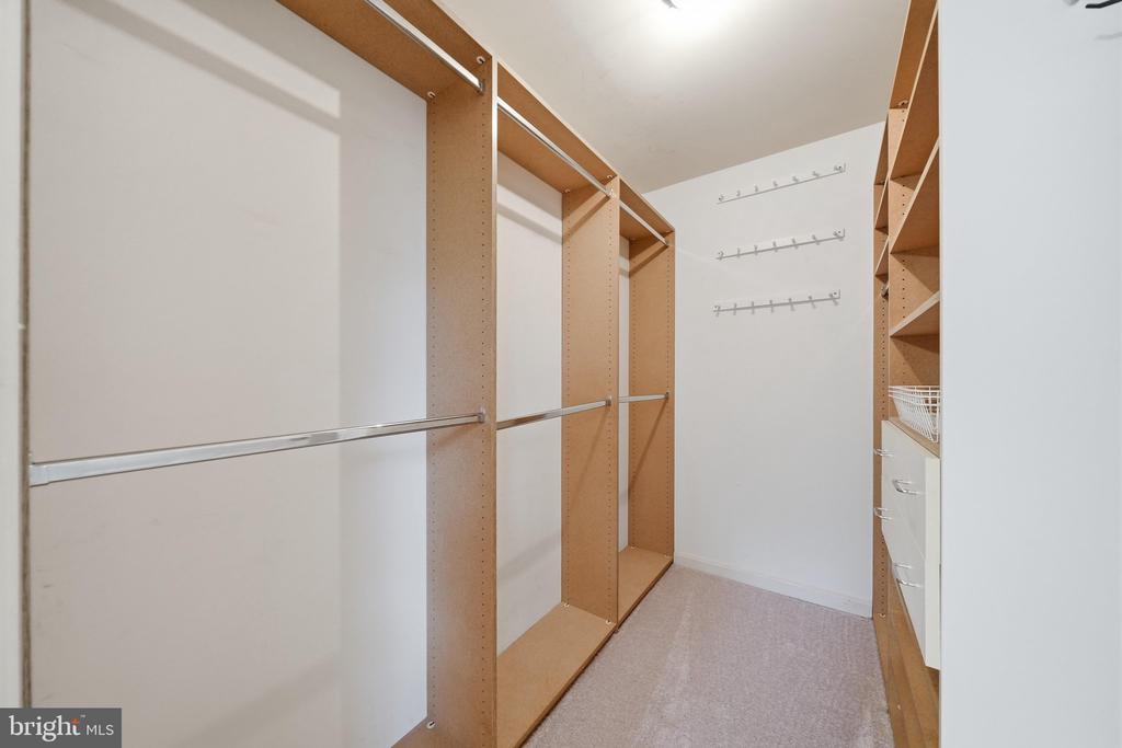 13300 KILMARNOCK WAY Unit: 7-F