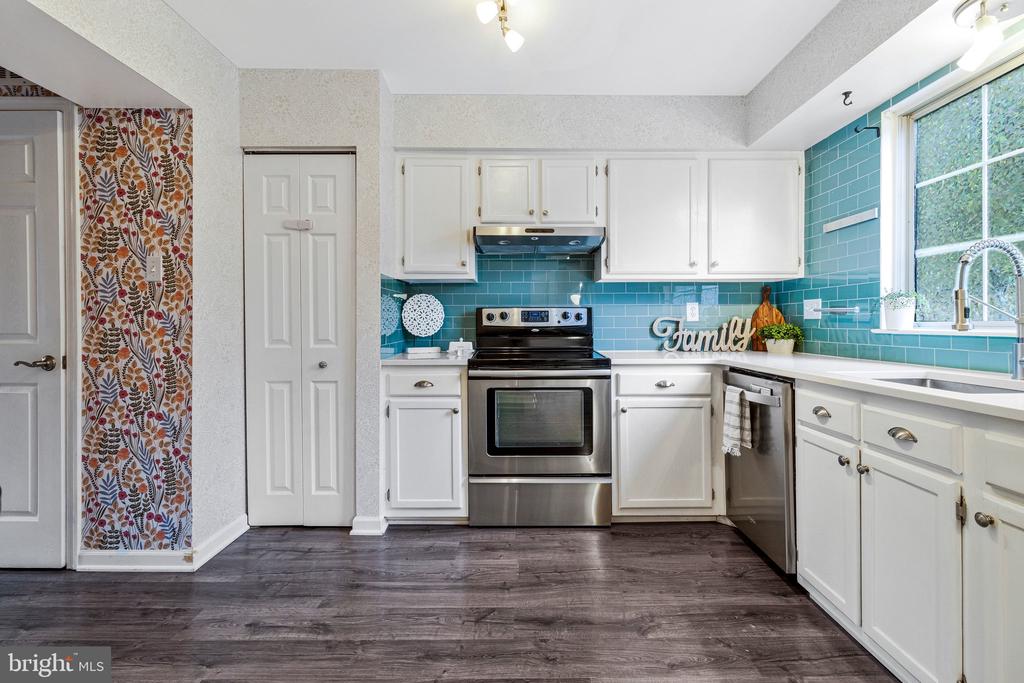 14955 CARRIAGE SQUARE DRIVE