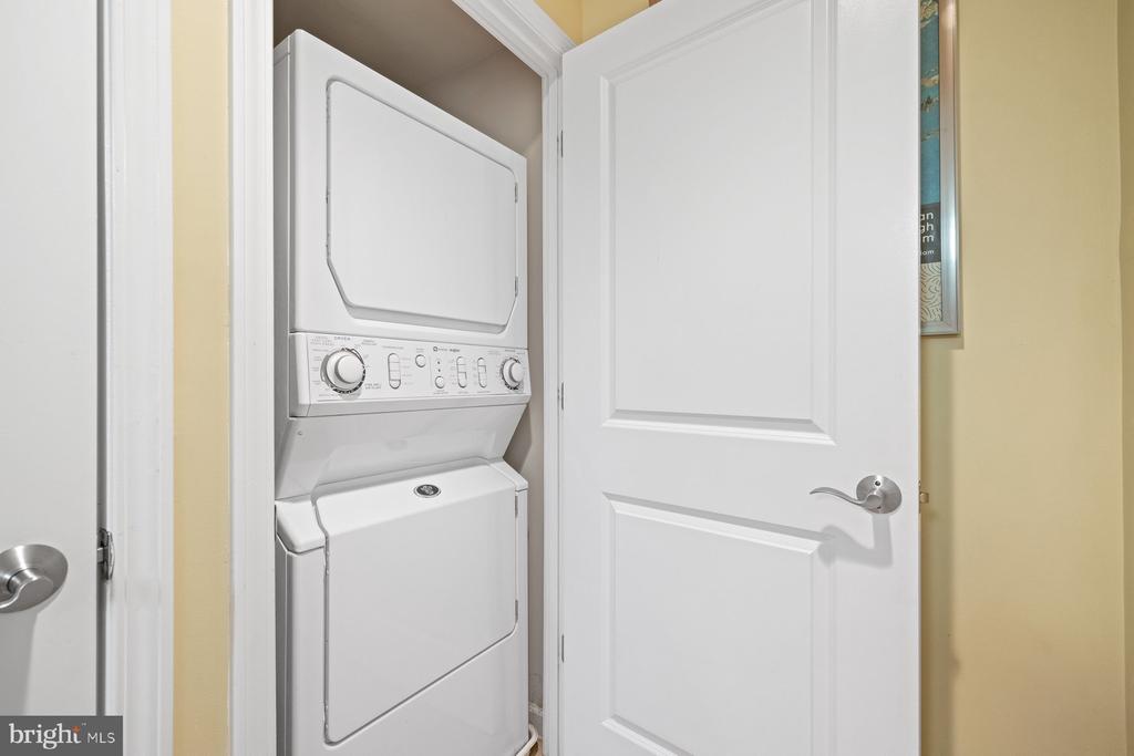 11700 OLD GEORGETOWN ROAD Unit: 806
