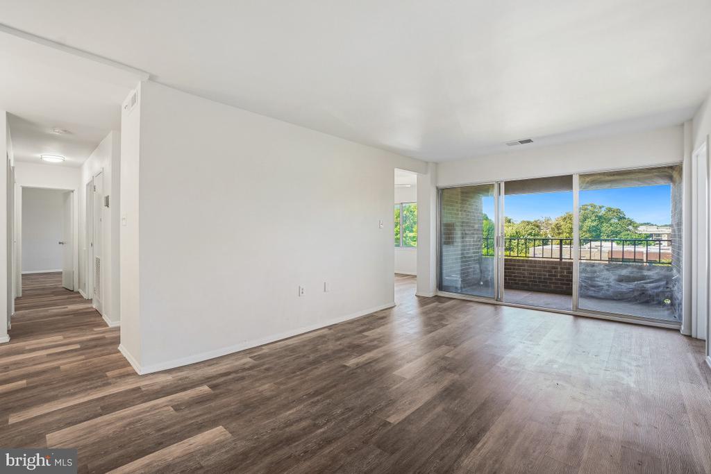 454 GIRARD STREET Unit: 373
