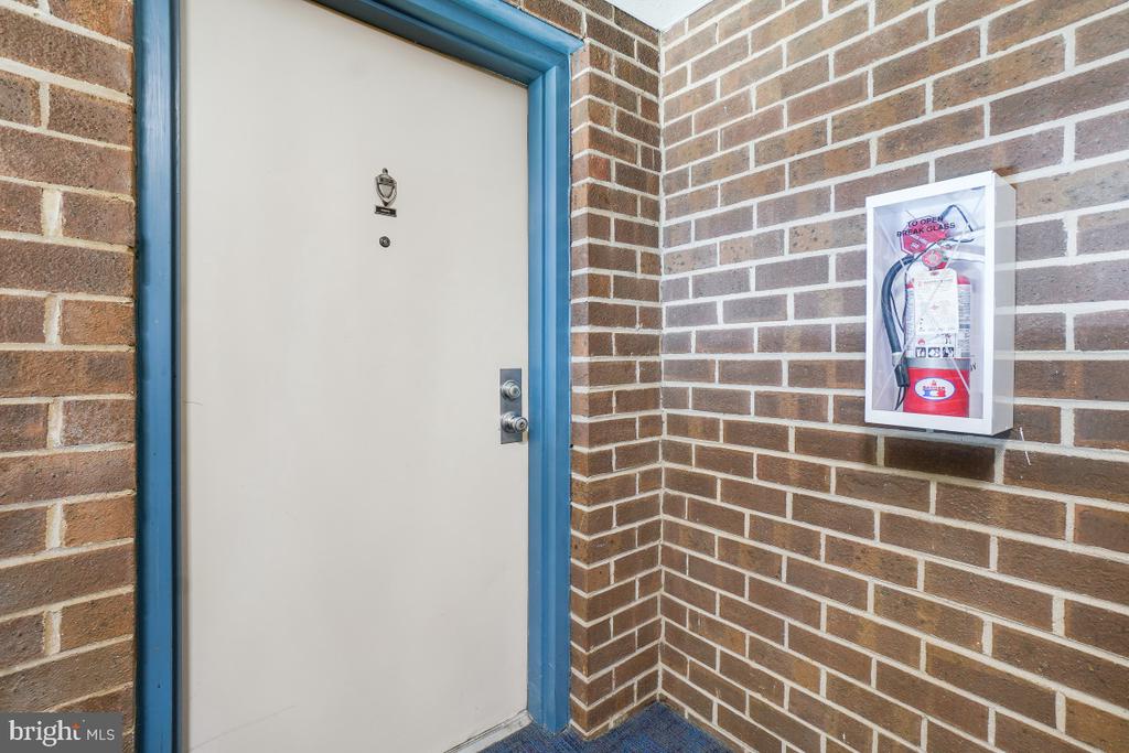 454 GIRARD STREET Unit: 373