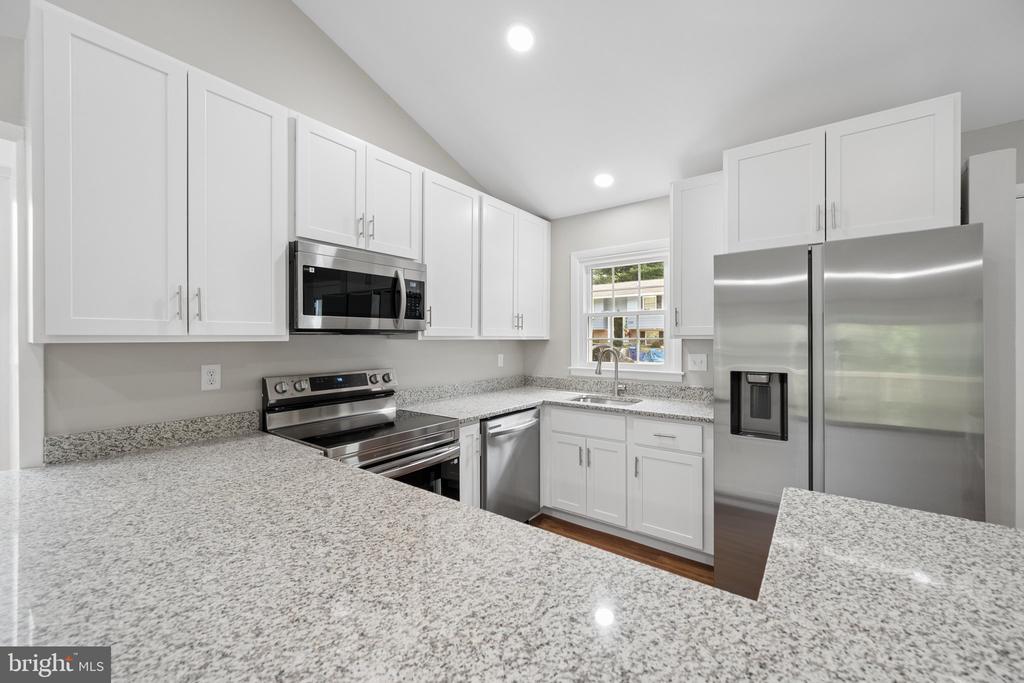 1106 ROSEMERE AVENUE