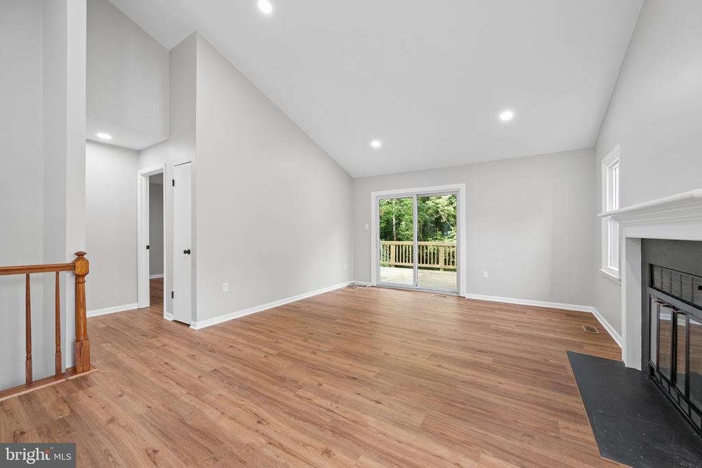 1106 ROSEMERE AVENUE